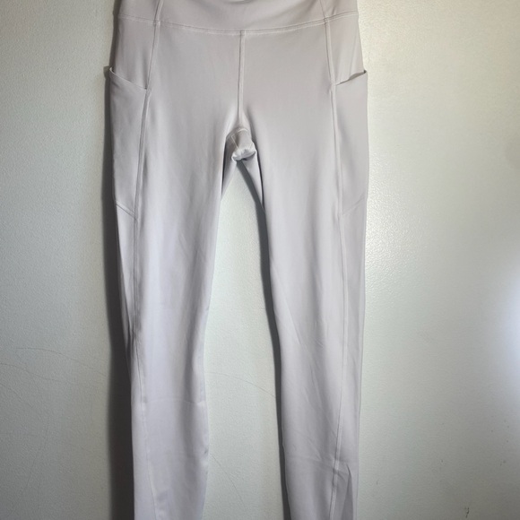 Fabletics White Oasis Leggings - Picture 1 of 5